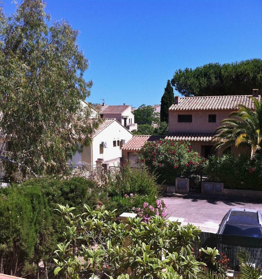 Villa de vacances au calme proche de la mer La Londe-les-Maures Extérieur photo